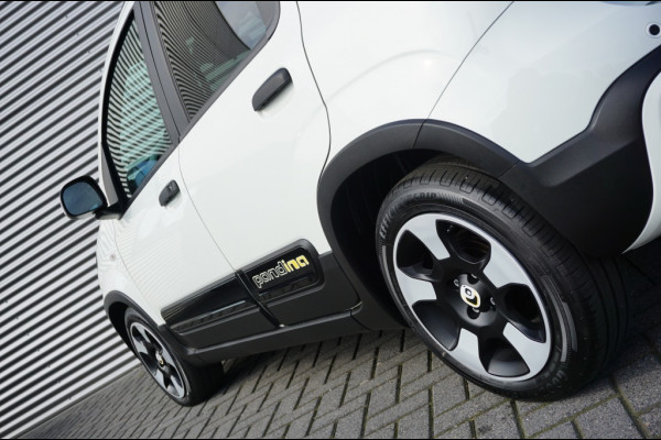 Fiat Panda 1.0 Hybrid Cross | AIRCO | CARPLAY | 17.143KM!!