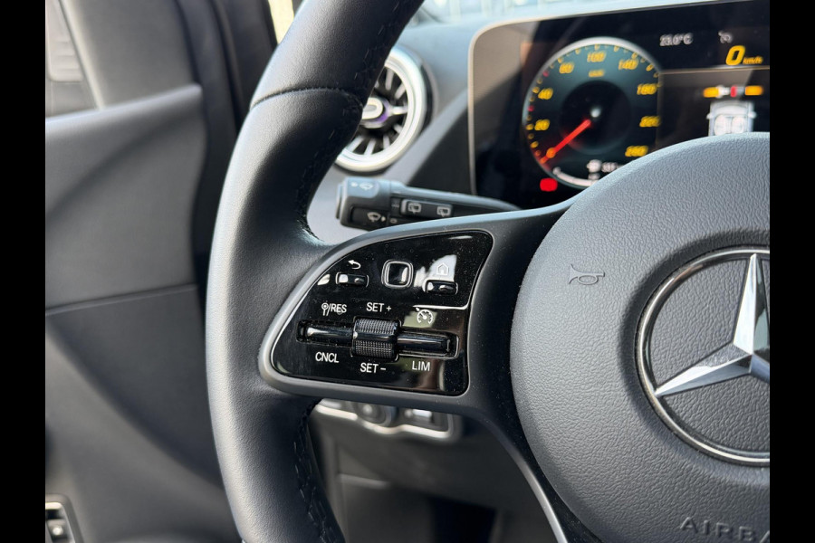 Mercedes-Benz B-Klasse 250 e 17"/Leder/Panoramadak/Matrix LED/Keyless/Stoelverwarming/Sfeerverlichting/Camera/PDC v+a/