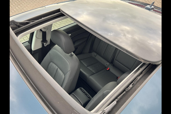 Audi e-tron Sportback 55 quattro Business edition Plus 95 kWh NL-AUTO | PANODAK | CAMERA