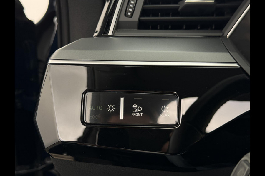 Audi e-tron Sportback 55 quattro Business edition Plus 95 kWh NL-AUTO | PANODAK | CAMERA