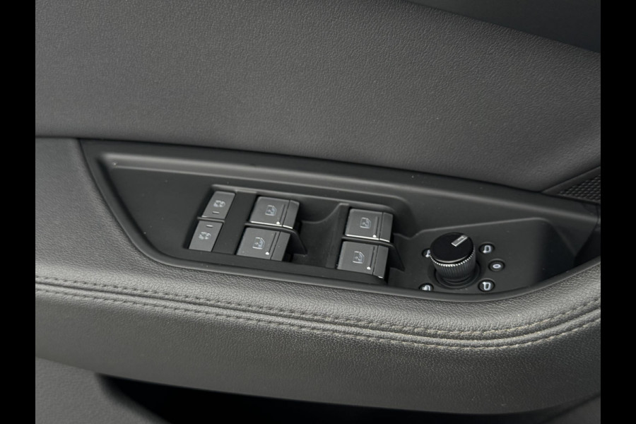 Audi e-tron Sportback 55 quattro Business edition Plus 95 kWh NL-AUTO | PANODAK | CAMERA