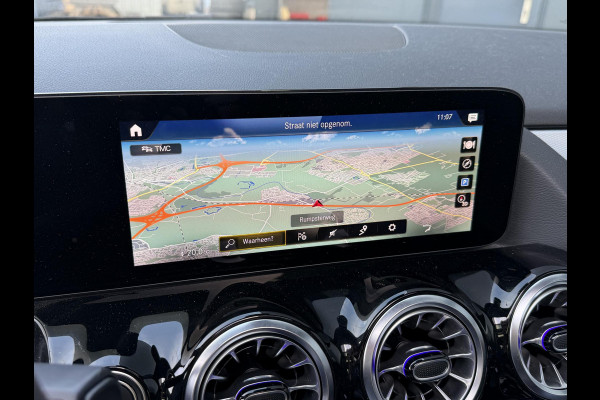 Mercedes-Benz B-Klasse 250 e 17"/Leder/Panoramadak/Matrix LED/Keyless/Stoelverwarming/Sfeerverlichting/Camera/PDC v+a/