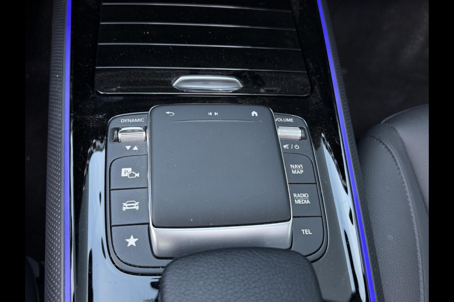 Mercedes-Benz B-Klasse 250 e 17"/Leder/Panoramadak/Matrix LED/Keyless/Stoelverwarming/Sfeerverlichting/Camera/PDC v+a/