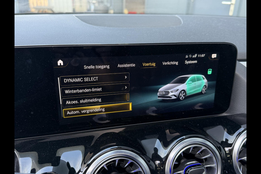 Mercedes-Benz B-Klasse 250 e 17"/Leder/Panoramadak/Matrix LED/Keyless/Stoelverwarming/Sfeerverlichting/Camera/PDC v+a/