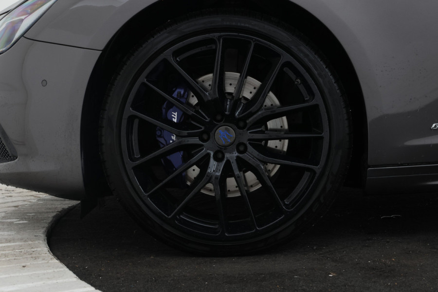 Maserati Ghibli 2.0 MHEV GranSport Schuif/Kanteldak, 360 Camera, Volleder