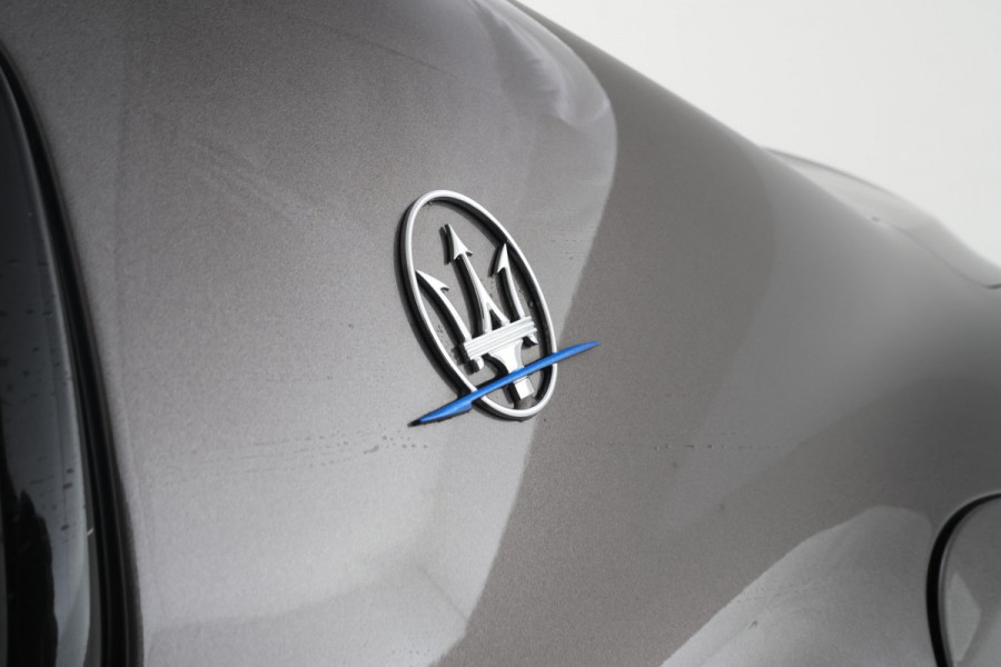 Maserati Ghibli 2.0 MHEV GranSport Schuif/Kanteldak, 360 Camera, Volleder