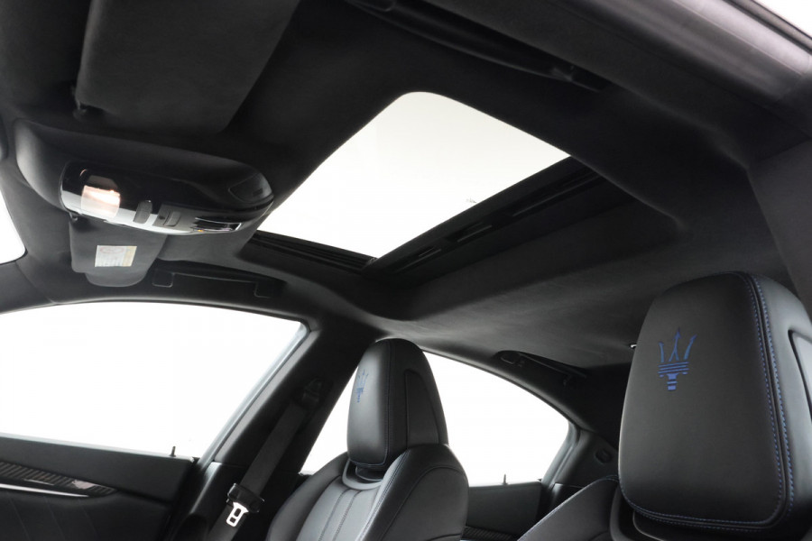 Maserati Ghibli 2.0 MHEV GranSport Schuif/Kanteldak, 360 Camera, Volleder