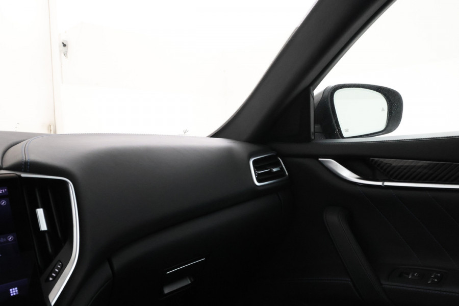 Maserati Ghibli 2.0 MHEV GranSport Schuif/Kanteldak, 360 Camera, Volleder