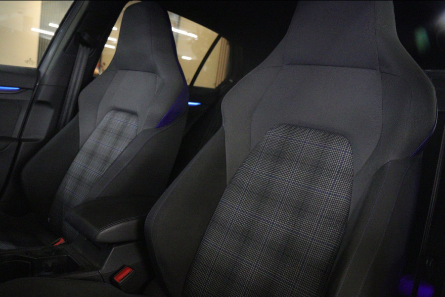 Volkswagen Golf 1.4 eHybrid GTE BLACKSTYLE/PANO/CARPLAY/SFEERVER/VOL