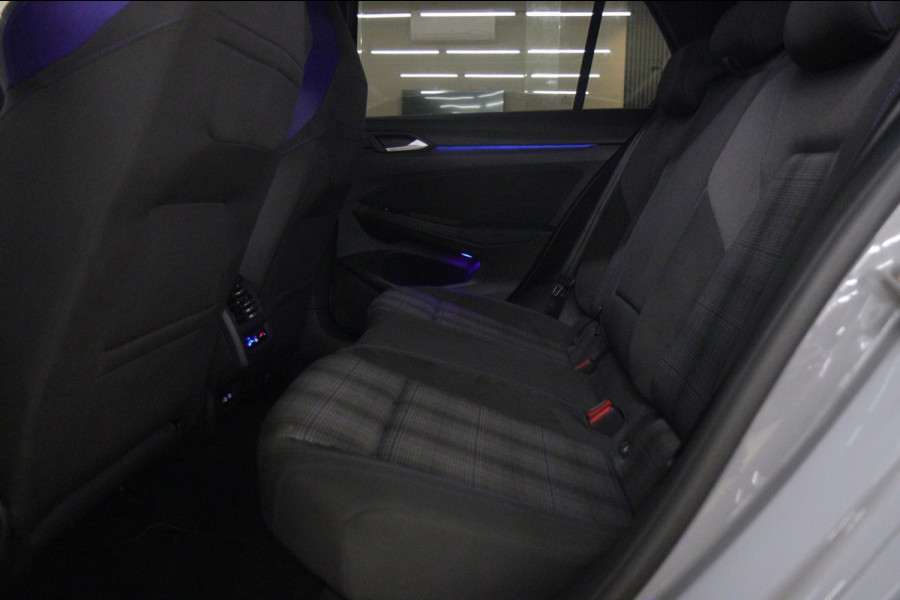 Volkswagen Golf 1.4 eHybrid GTE BLACKSTYLE/PANO/CARPLAY/SFEERVER/VOL