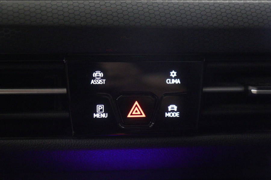 Volkswagen Golf 1.4 eHybrid GTE BLACKSTYLE/PANO/CARPLAY/SFEERVER/VOL