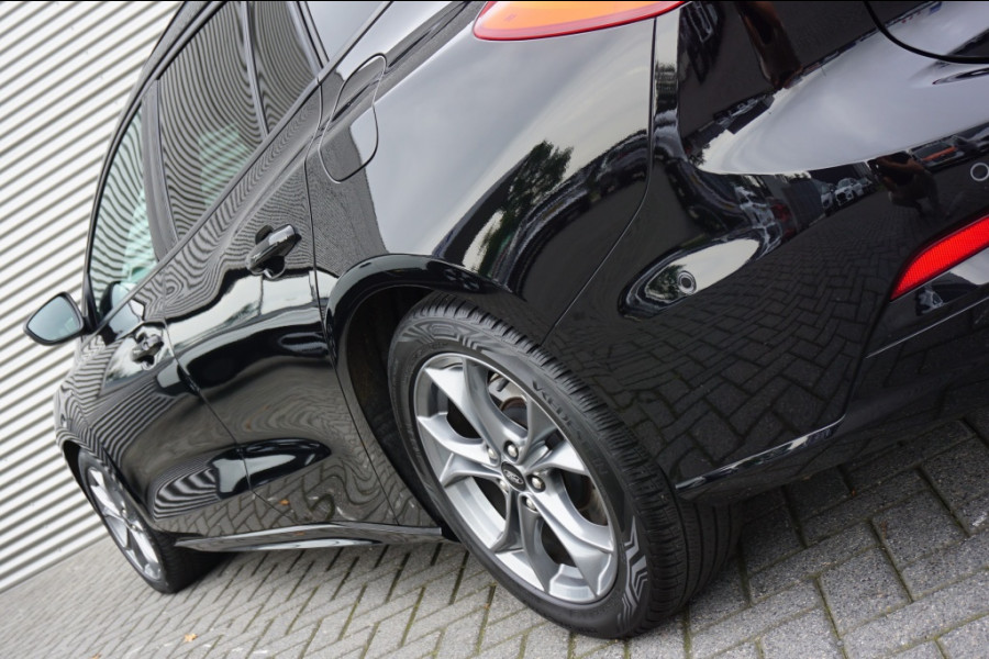 Ford FOCUS Wagon 150PK ST-Line | TREKHAAK | CARPLAY | WINTERPACK