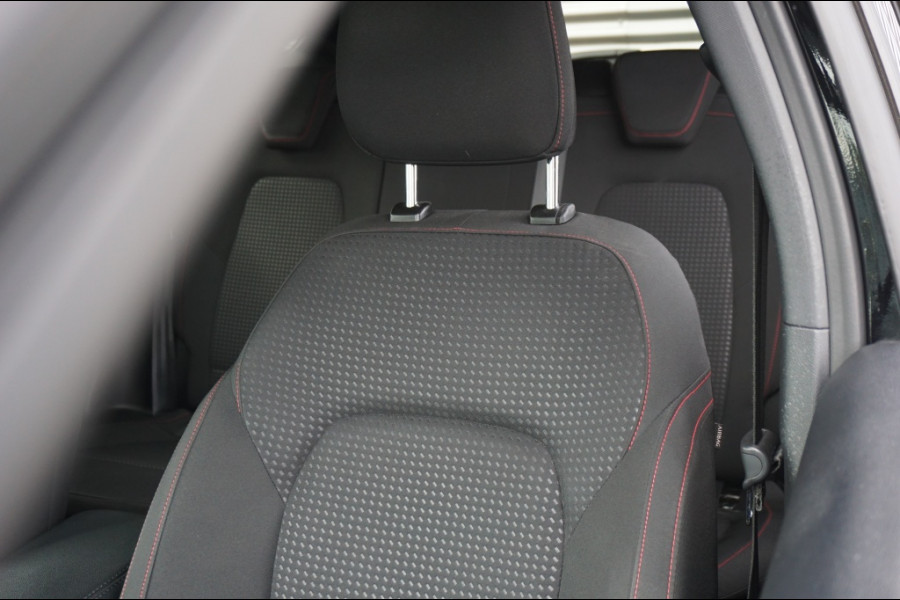 Ford FOCUS Wagon 150PK ST-Line | TREKHAAK | CARPLAY | WINTERPACK