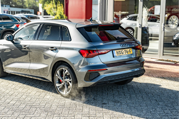 Audi A3 Sportback 45 TFSI e S edition Competition | ACC | B&O | HUD