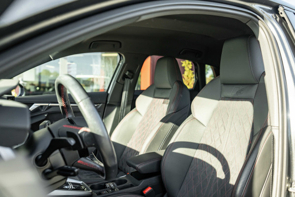 Audi A3 Sportback 45 TFSI e S edition Competition | ACC | B&O | HUD