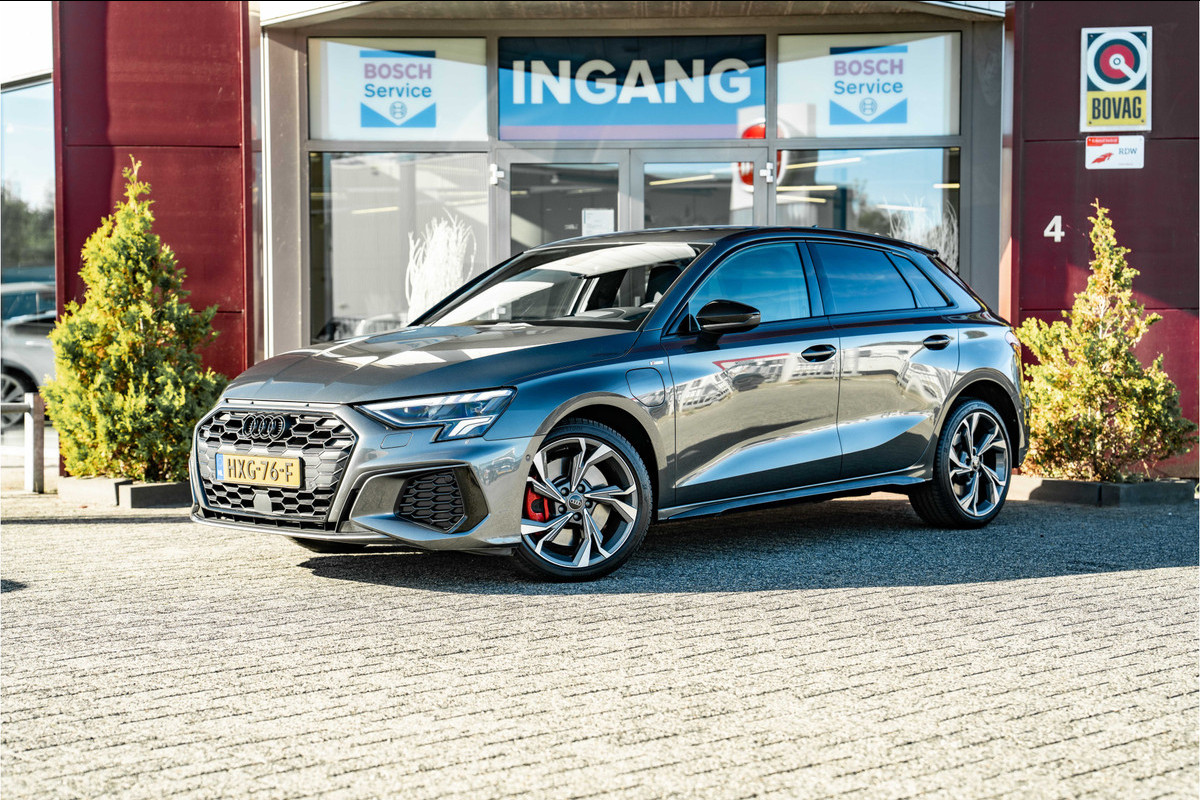 Audi A3 Sportback 45 TFSI e S edition Competition | ACC | B&O | HUD