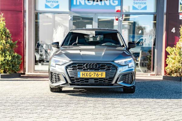 Audi A3 Sportback 45 TFSI e S edition Competition | ACC | B&O | HUD