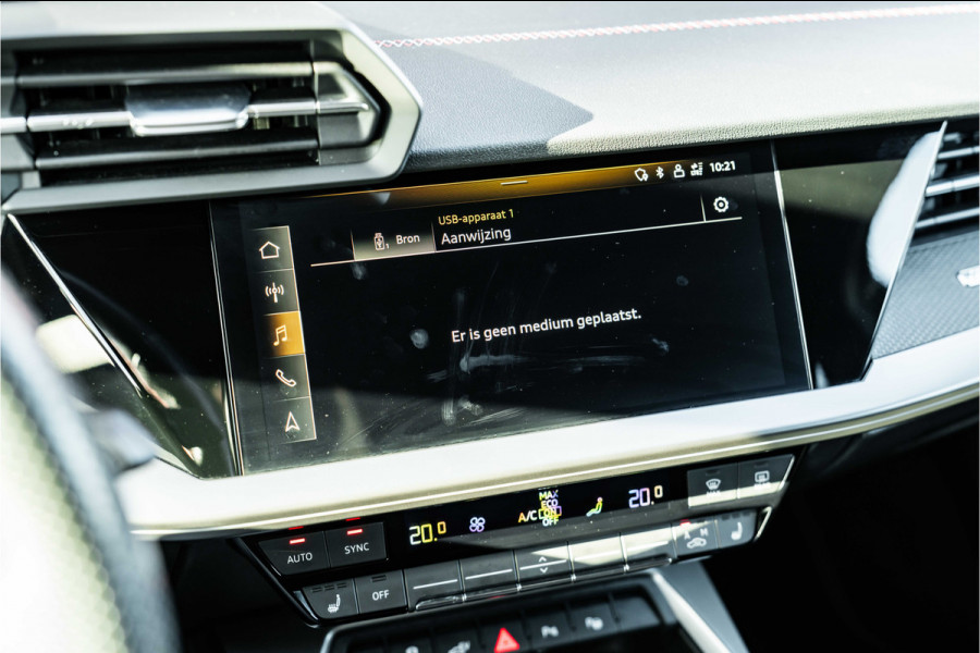 Audi A3 Sportback 45 TFSI e S edition Competition | ACC | B&O | HUD