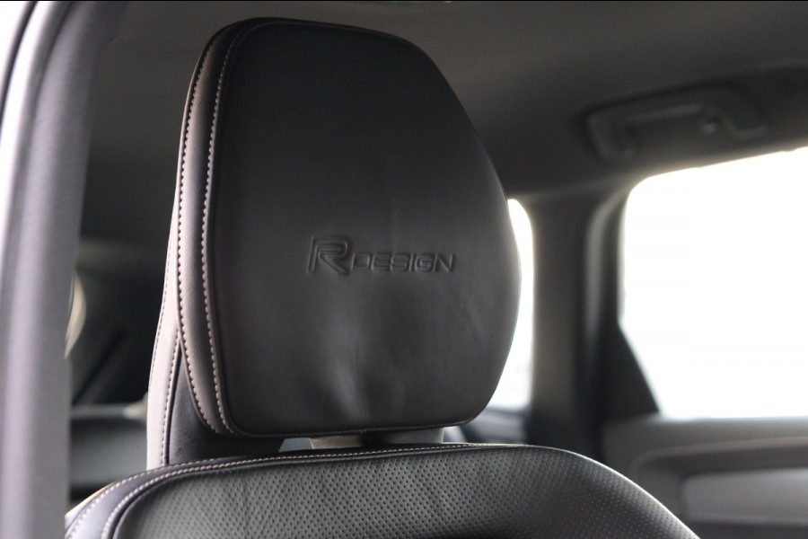 Volvo V90 2.0 T5 R-Design *59dkm* |Wegklapbare Trekhaak| Nieuwstaat!! Leder/Alcantara Camera/Navigatie