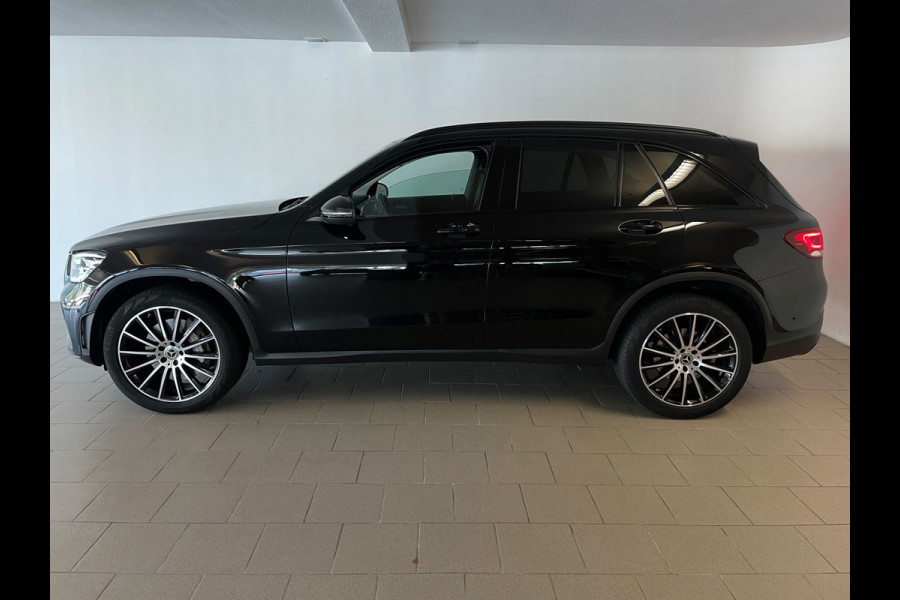 Mercedes-Benz GLC 300e 4MATIC AIRCO NAVI CRUISE BLUETOOTH TREKHAAK PRIVACYGLAS NIEUWSTAAT