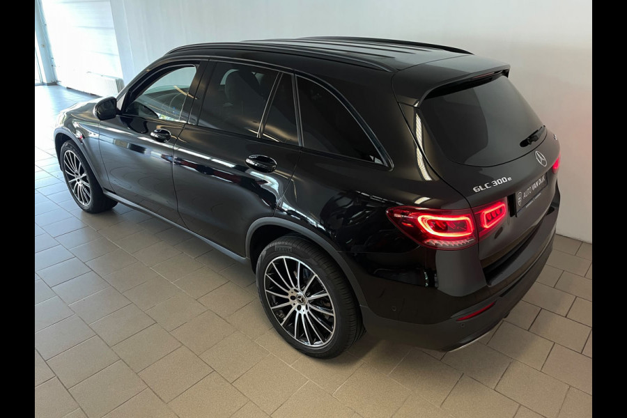 Mercedes-Benz GLC 300e 4MATIC AIRCO NAVI CRUISE BLUETOOTH TREKHAAK PRIVACYGLAS NIEUWSTAAT