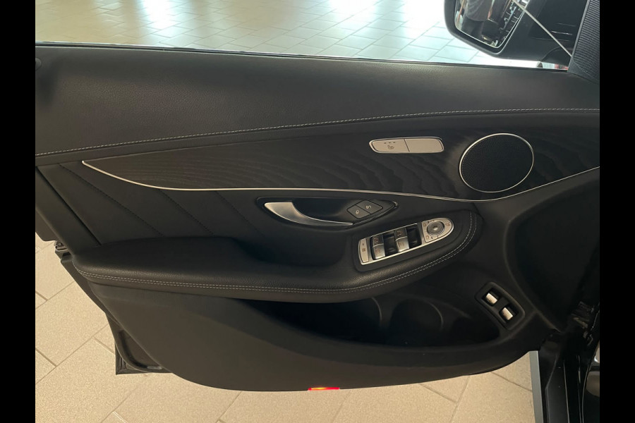 Mercedes-Benz GLC 300e 4MATIC AIRCO NAVI CRUISE BLUETOOTH TREKHAAK PRIVACYGLAS NIEUWSTAAT