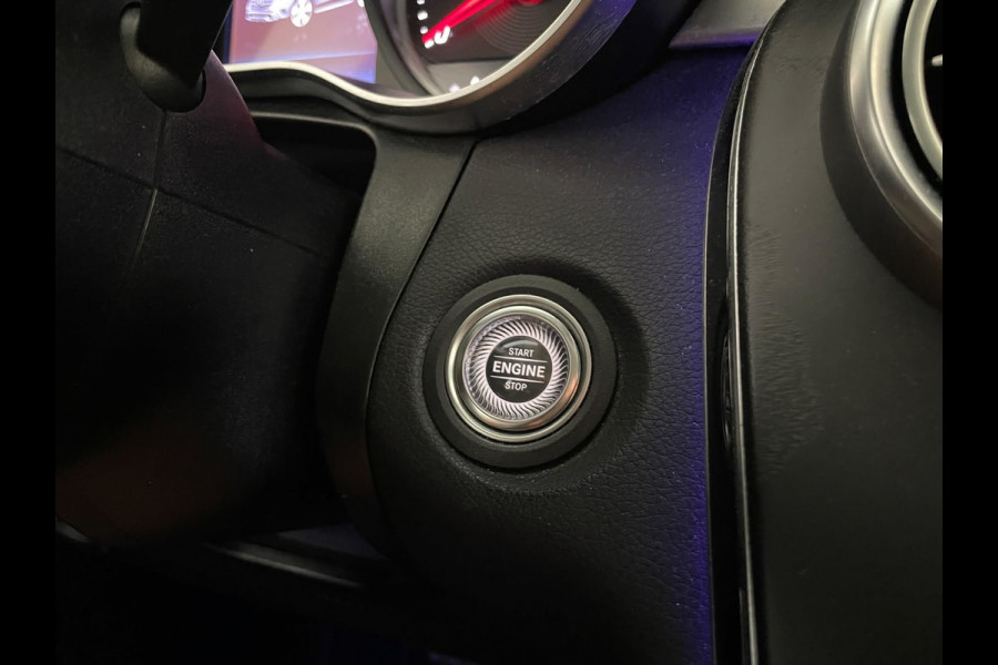 Mercedes-Benz GLC 300e 4MATIC AIRCO NAVI CRUISE BLUETOOTH TREKHAAK PRIVACYGLAS NIEUWSTAAT