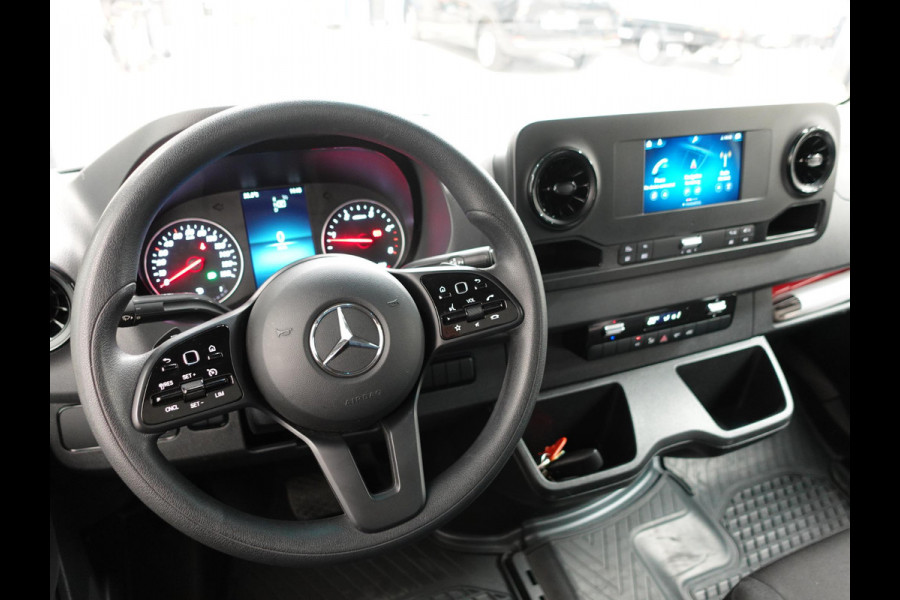 Mercedes-Benz Sprinter 315 Automaat Bakwagen Laadklep Meubelbak Airco Cruise Control Camera Apple Carplay Navigatie