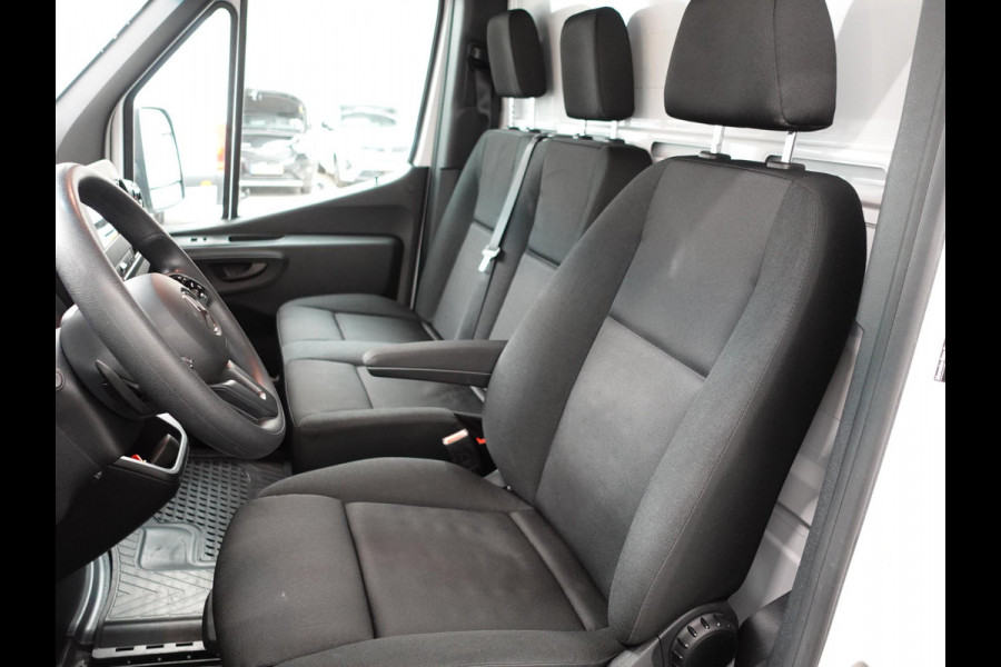 Mercedes-Benz Sprinter 315 Automaat Bakwagen Laadklep Meubelbak Airco Cruise Control Camera Apple Carplay Navigatie