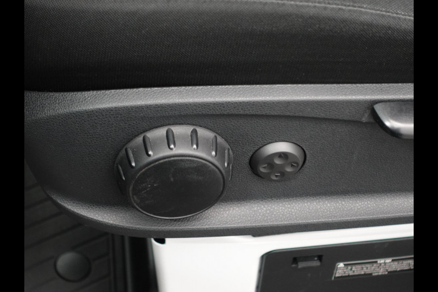 Mercedes-Benz Sprinter 315 Automaat Bakwagen Laadklep Meubelbak Airco Cruise Control Camera Apple Carplay Navigatie