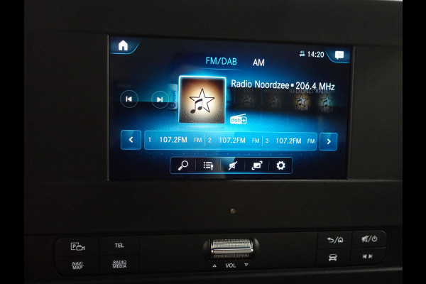 Mercedes-Benz Sprinter 315 Automaat Bakwagen Laadklep Meubelbak Airco Cruise Control Camera Apple Carplay Navigatie
