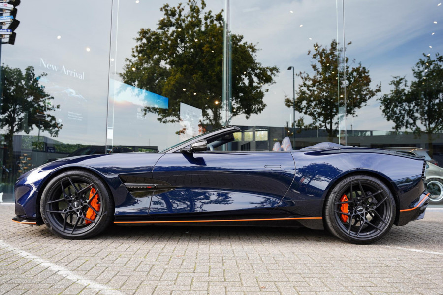 Aston Martin Vanquish 5.2 V12 Volante / FULL CARBON INTERIOR + EXTERIOR