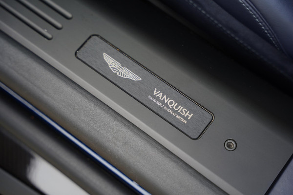 Aston Martin Vanquish 5.2 V12 Volante / FULL CARBON INTERIOR + EXTERIOR
