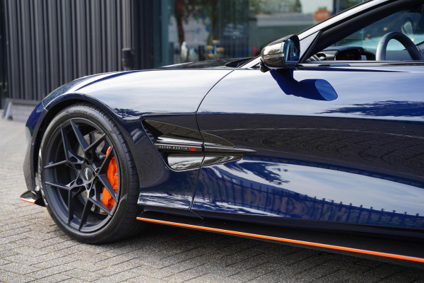 Aston Martin Vanquish 5.2 V12 Volante / FULL CARBON INTERIOR + EXTERIOR