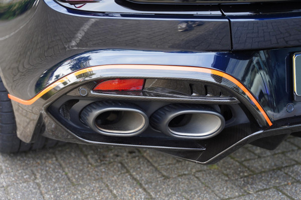 Aston Martin Vanquish 5.2 V12 Volante / FULL CARBON INTERIOR + EXTERIOR