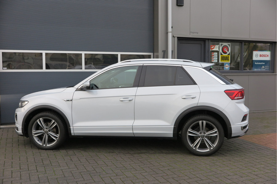 Volkswagen T-Roc 1.5 TSI 150pk DSG Sport Business R-Line Keyless, LED,Camera, Virtual cockpit,Navigatie, Stoelverwarming, Electr. Achterklep. Schakelmogelijkheid aan stuurwiel, etc