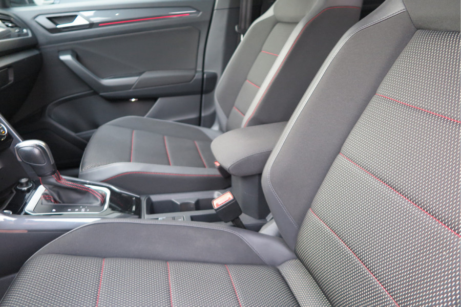 Volkswagen T-Roc 1.5 TSI 150pk DSG Sport Business R-Line Keyless, LED,Camera, Virtual cockpit,Navigatie, Stoelverwarming, Electr. Achterklep. Schakelmogelijkheid aan stuurwiel, etc