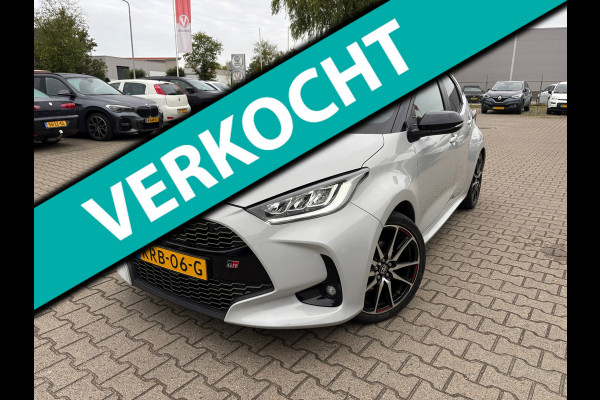 Toyota Yaris 1.5 Hybrid GR Sport Automaat (BOVAG/RIJKLAARPRIJS)