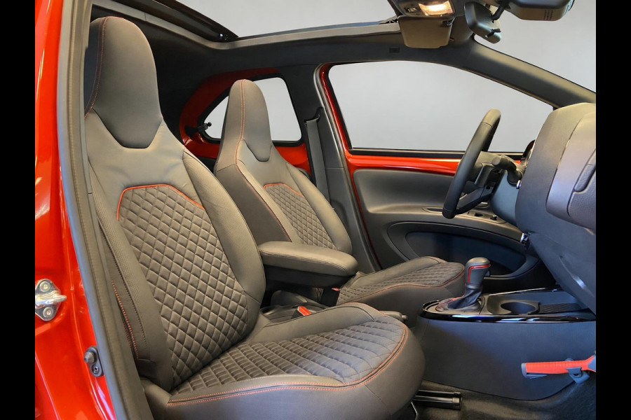 Toyota Aygo X 1.0 VVT-i S-AUTOMAAT CABRIO PREMIUM GARANTIE 2035! . CABRIO-DAK . JBL AUDIO . PARKEERSENSOREN VOOR & ACHTER . EN MEER…..