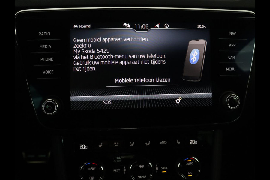 Škoda Superb 1.5 TSI ACT Sportline Business | Leder/Alcantara | Adaptive cruise | Stuur/stoel verwarming | Memory | Virtual Dashboard | Camera | Park assist | Navigatie | Carplay |