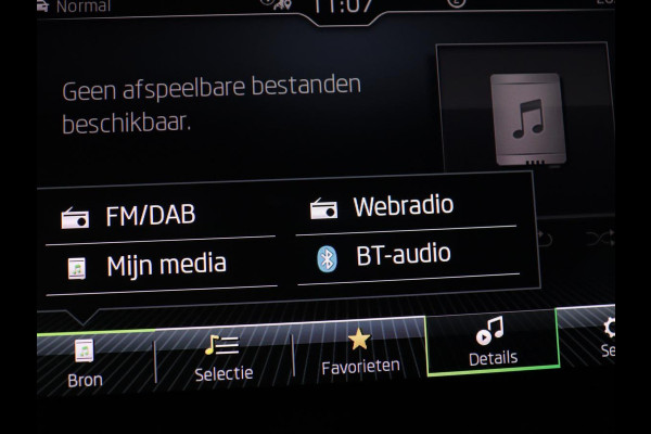 Škoda Superb 1.5 TSI ACT Sportline Business | Leder/Alcantara | Adaptive cruise | Stuur/stoel verwarming | Memory | Virtual Dashboard | Camera | Park assist | Navigatie | Carplay |