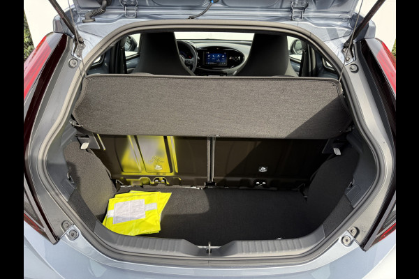 Toyota Aygo X Hybrid 115 pulse | CarPlay | ACC | Camera | LED | DAB+