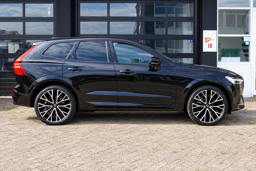 Volvo XC60 2.0 B4 R-Design Panorama Standkachel 22Inch