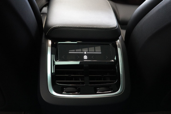 Volvo XC60 2.0 B4 R-Design Panorama Standkachel 22Inch