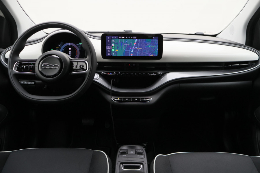 Fiat 500C Icon 42 kWh Camera, Apple Carplay, Keyless, Stoelverwarming, Dodehoeksensor, PDC