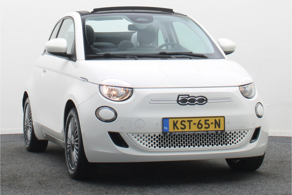 Fiat 500C Icon 42 kWh Camera, Apple Carplay, Keyless, Stoelverwarming, Dodehoeksensor, PDC