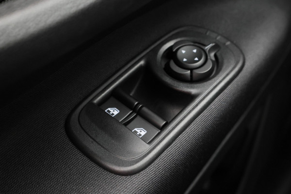 Fiat 500C Icon 42 kWh Camera, Apple Carplay, Keyless, Stoelverwarming, Dodehoeksensor, PDC