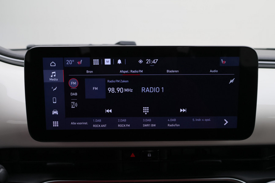 Fiat 500C Icon 42 kWh Camera, Apple Carplay, Keyless, Stoelverwarming, Dodehoeksensor, PDC