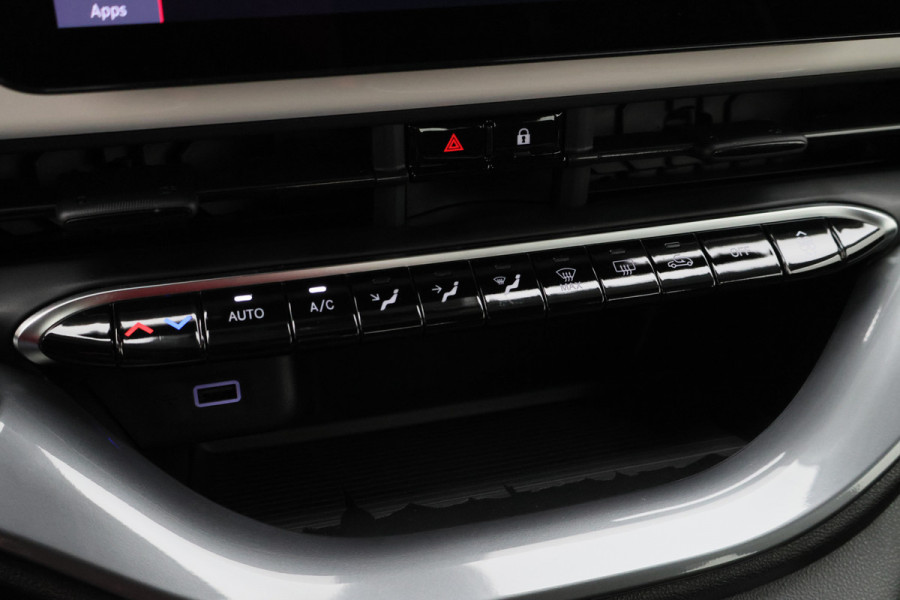 Fiat 500C Icon 42 kWh Camera, Apple Carplay, Keyless, Stoelverwarming, Dodehoeksensor, PDC