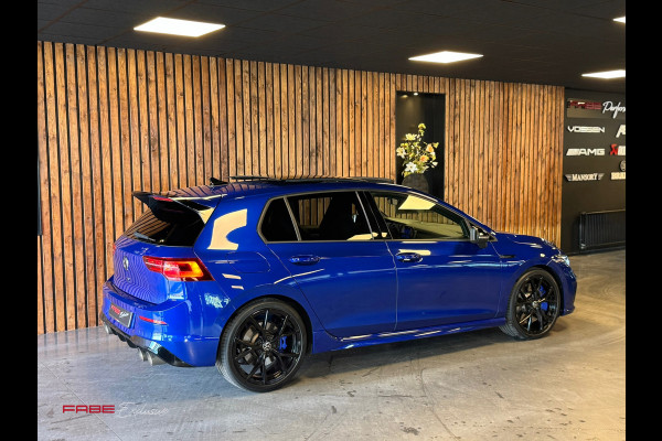 Volkswagen Golf 2.0 TSI R 4Motion / Akrapovic / Memory / Pano / H/K / HUD / Stoelventilatie / IQ Lights / Drift / Camera / Carplay
